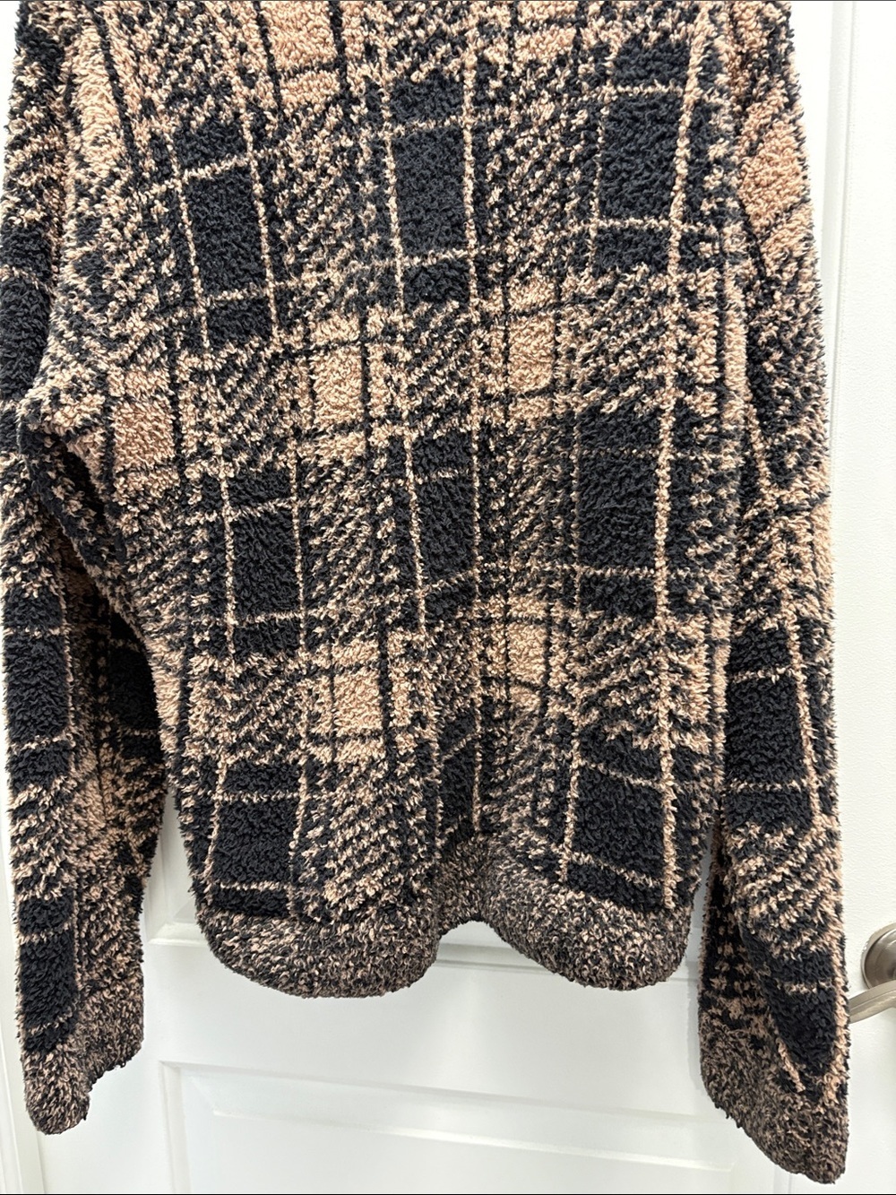 SKIMS Plush Plaid Teddy Sweater XL Brown Black Oversized Fuzzy Soft Pullover - Picture 4 of 7